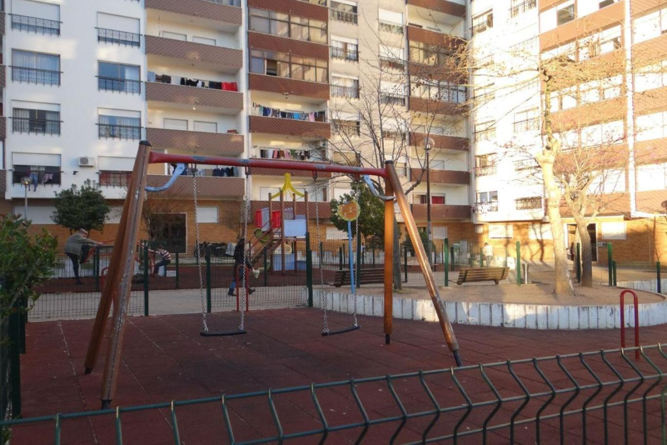 Be Local - Apartment With 2 Bedrooms In Infantado In Loures Eksteriør billede
